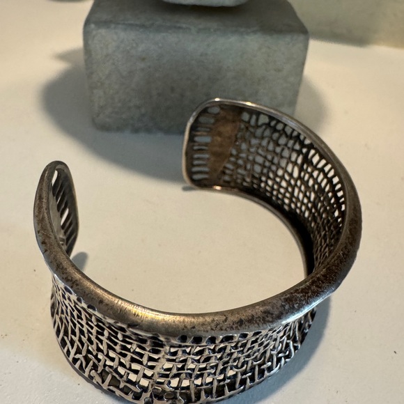 Silpada Sterling Silver Woven Mesh Modernist Cuff Bracelet‎ 6" Int Circ - Picture 3 of 6